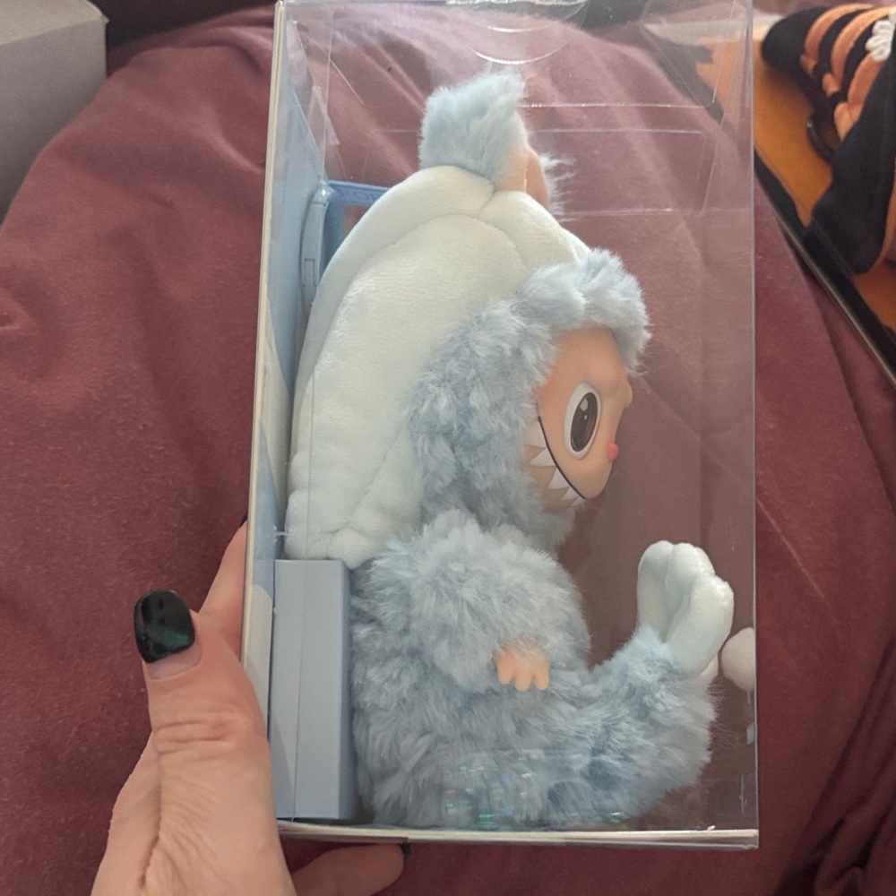 **SEALED**PopMart Hide and Seek Vinyl Merbubu Pendant - Picture 5 of 7